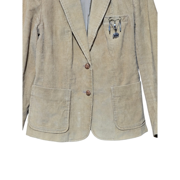 Vintage Classic Tan Corduroy Blazer - Picture 3 of 7